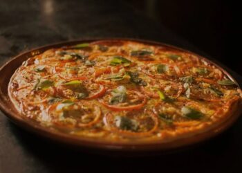 Viral Recipe Alert: Pizza Soup Takes the Internet by Storm!